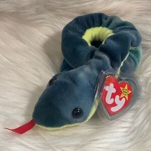 TY Beanie Baby: 1997 Retired Hissy the Snake with Tag Errors